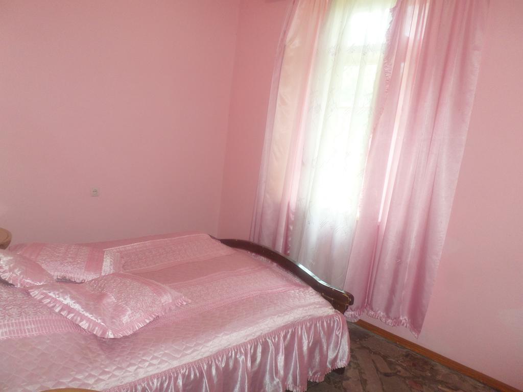 Guest House Sen Dilijan Exterior foto